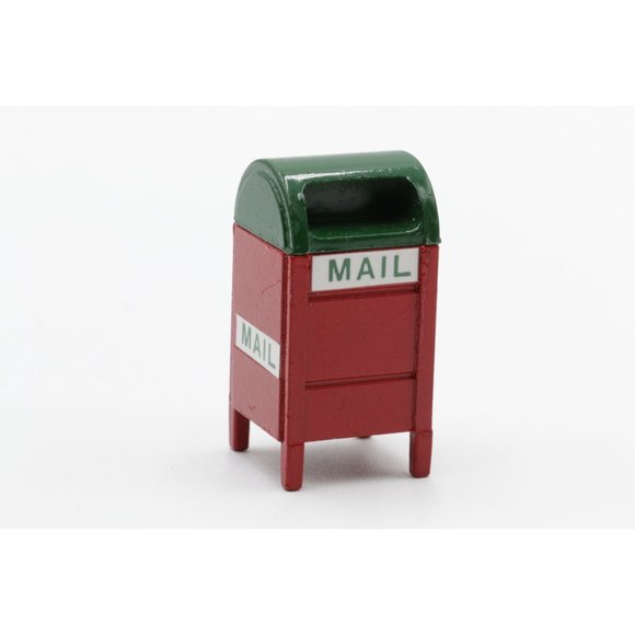 Christmas Village Figurines Vintage Figurine Collection Holiday Winter Scene - Picture 6 of 10